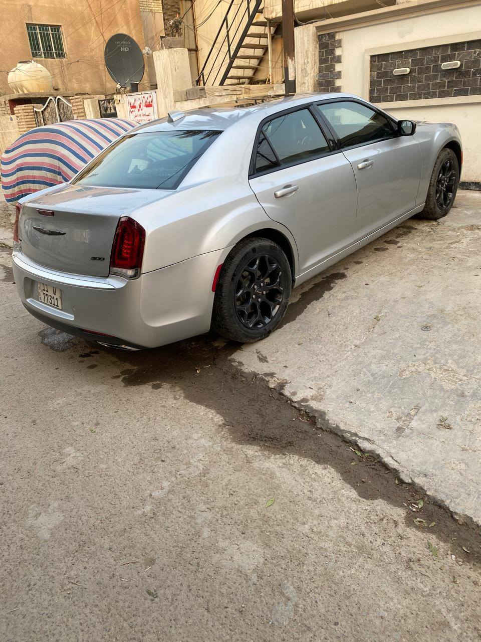 اوباما C300 فول مواصفات للبيع
السيارة فول مواصفات بانوراما بصمة كشنات جلد كشنات كهرباء شاشه كبيرة تحكمات ستيرن تبريد قطعتين كير ماوس صندوق بصمة فور ويل مرايات نيكل لايت زنون لايت LED نهاري تشغيل عن بعد 6 سلندر حادثها كلش خفيف وصور الحادث منشوره 
ماشية حاليا 10 الاف ميل
مكاني بغداد المعلمين رقم بغداد بأسمي 
السعر 188$ 
‎0771 123 8282
#اوباما 
#سيارات

