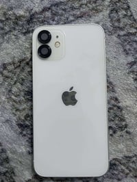 ايفون ١٢ • دبل سيم • بطارية ٨٧