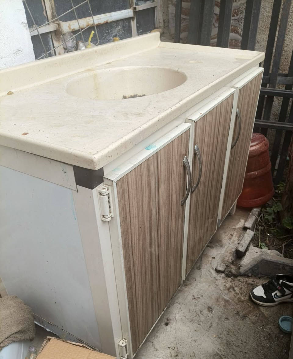 غراض للبيع بعد اكو دوشك مال جربيه نفرين طبي اكو ساحبه اكو تبريد


**إذا كنت صاحب هذا الإعلان وتريد حذفه لأي سبب، رجاءا أرسل رسالة إلى الدعم الفني**