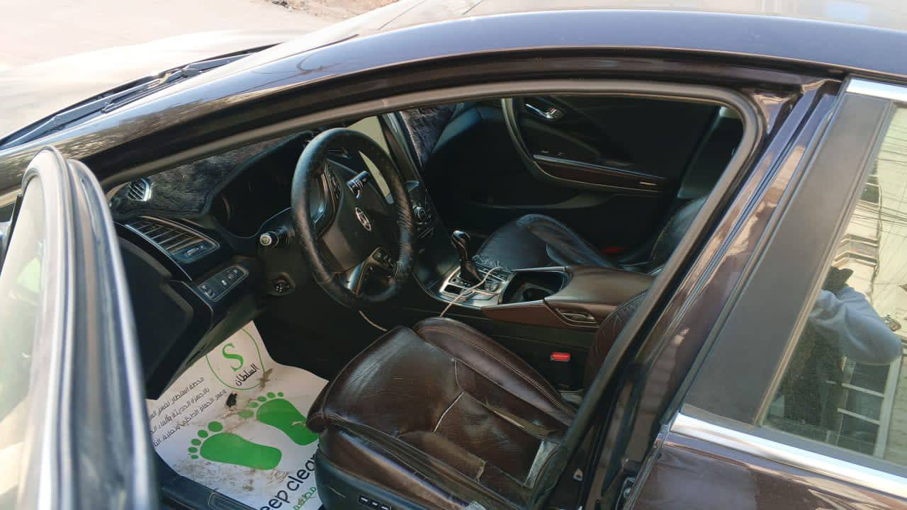 السلام عليكم
سعر 88 $ 
موديل 2013
خليجي 
رقم سليمانيه الجديد
سنوية 2030
تدفئة مقاعد
حساسات اماميه و خلفيه
قطعتين تبريد
برده خلفية
بردات جانبية
تحكم سترين
مراية كهرباء
مراية ترحيب
بيها ٥ قطع صبغ
محرك ٦ سلندر 
كراسي كهربائي
كراسي تدفئه وتبريد 
كرسي السايق مساج
ثلاجه
أوتو هولد
هندبريك بصمه
بردات جانبيه وخلفيه
*********** 
رقم سليمانيه باسمي
