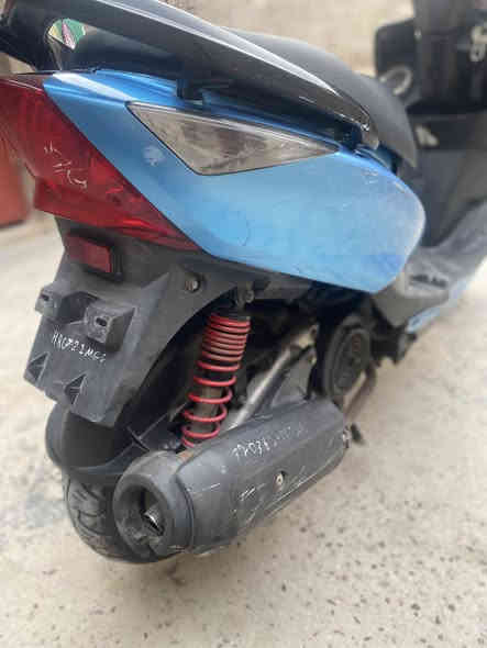 سلام عليكم دراجه ثعلب 🦊 سرعه 140كلها كامله نكر سلف وطلع وين  معجبك كهربائيه كلها شغاله سلف هندر شلعه معدل فولل مكينه ناعمه اي نقص ما بيها سعرها 500مكاني بغداد الحريه شارع 30قرب أسوق مريومه رقم تليفون 📞  اتصل وبيك خير وتدلل ورجاءن لحد يعلق ويسولف بكيفه ***********
