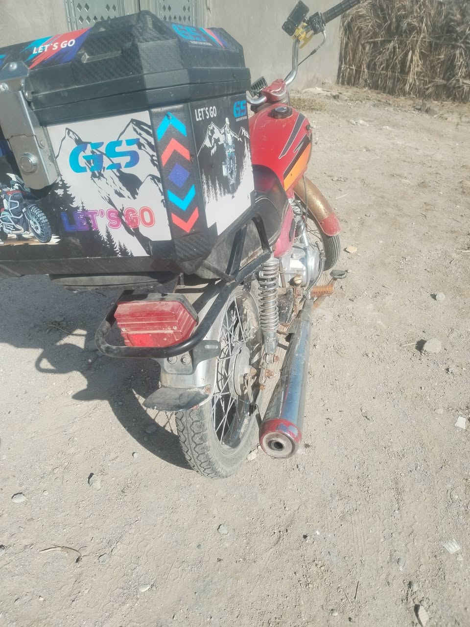 دراجه نامه موديل 21.   كلك كلك.  جاهزه. سعرهاا 425.    
***********. رمشلي وانه اخابرك مكانهاا غراف
