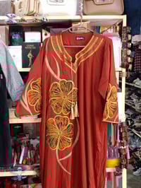 محل نورالدين • أحذية وملابس • الشورة خلف الأمن الوطني