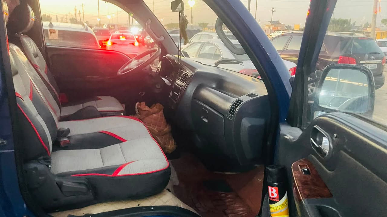 السلام عليكم سيارة للبيع موديل ٢٠٠٧ محرك ٣٠٠٠ رقم واسط دولي سيارة جاهزة مكينة كير حدادية كهربائيات مصبوغة عام جمالية فقط تحويل مباشر ثاني يوم السعر ٨٣ بيها مجال للشراي للاتصال *********** مكاني بابل الهاشمية
