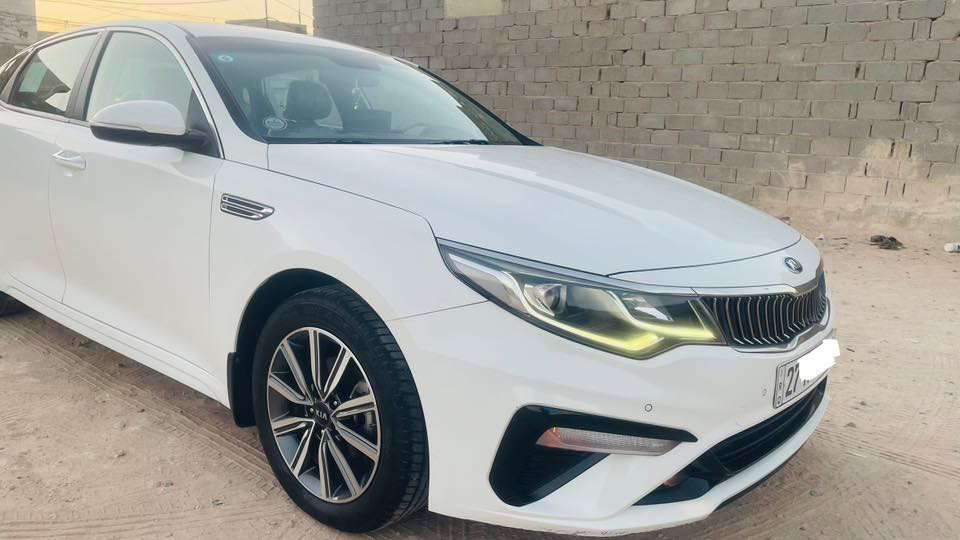 اللهم صل على محمد وال محمد
اوبتيما موديل 2019 خليجي 

سيارة كفاله ما عدا الشخط الموضح بالمنشور ومخليه على حاله 

مواصفات محرك 2000 دوش

حساس امامي خلفي 

كامره خلفيه دواره 

تبريد قطعتين 

رقم ذي قار الجديد سنوية لل29 بإسمي مداور نفس اليوم

تخم تاير جديد ويل 17 

سياره جاهزة من كل شي 

تبريد ثلج 

حداديه بلاد 

ماشية 102 الف

اي نقص مابيها سيارة 

السعر 190 الي ميعجبه خل يدعي النه بالرزق 

التواصل ***********
