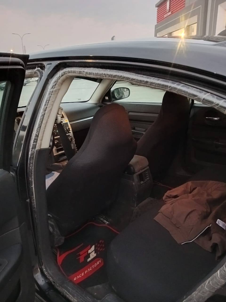 جارجر البيع موديل ٢٠٠٨ مكينه ٣٥٠٠ مكينه كير شرط رقم سنويه جديد اسليمانيه شرط التحويل
صبغ ٤ قطع بلا دواخل مكان السياره موصل
سعر ١٠٧ وبي مجال الطيبين
***********
*********** بي وتساب
مكلف بل نشر
