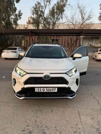 للبيع راف فور  هايبرد 2022 SE AWD  ( فور ويل)  اللون ابيض صدفي الحادث ...