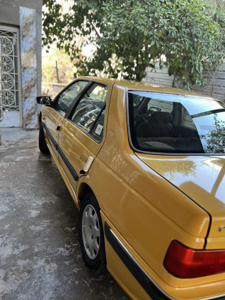 السلام عليكم 
بيجو بارص 2015 كير مكفول محرك مجفت جديد 
ما بيها غير الضربه الموضحه بالصوره ومبدل قبق الجنطه باب الجنطه المضروب موجود تبريد نقصه بس الڤان تخم تاير جديد حداديه خير من الله كهربائيات كلهه شغاله لايت العالي زنون سياره نصبتها حلوه السعر 44$ وبيها مجال مكاني بغداد شاطئ التاجي الطي قرب جسر المثنى   ***********
