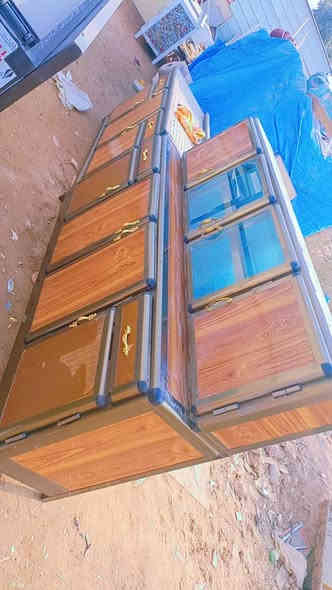 بيع وشراء ومراوس كافت المواد المنزليه في مزاد البركه العنوان كاطون الرازي شارع الحولي مزاد البركه مقابيل الجملونات ***********
