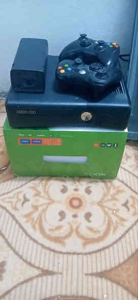 السلام عليكم اكس بوكس للبيع نضيف بدون اي خلل جوستيكات 2 كامل ملحقات 127 لعبه السعر 125 التواصل عله الرقم ***********
