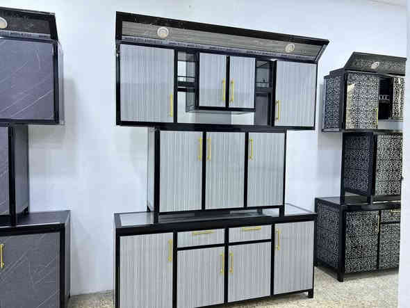 معمل ومعرض الاكابر للكونترات الحديثه جمله ومفرد العنوان موصل حي الكرامه من جهه حي الانتصار للتواصل على الارقام التاليه ***********
***********
