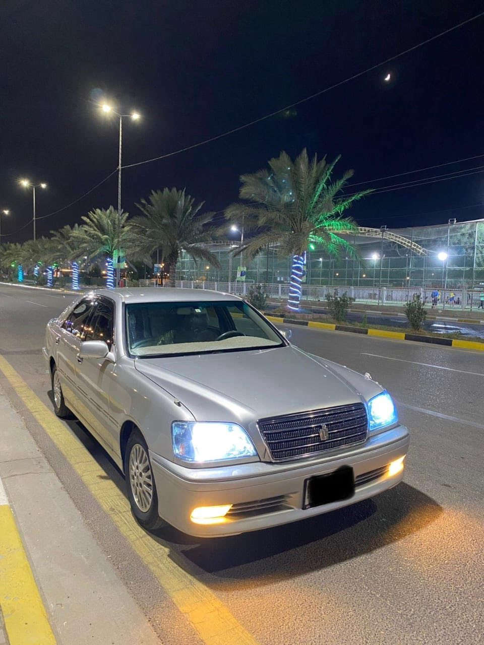 السلام عليكم 
ملكه للبيع موديل ٢٠٠٣ كرستال اصل
قرار ٤٨ بسمي تحويل ثاني يوم
مكفوله كص ونقل و اصوليات كفاله
محرك ديفور الزغير
دكمتين 
برده خلفيه
مري شفط
هيتر مري
شاصي ٧٢. 
رقم مبايل ***********
