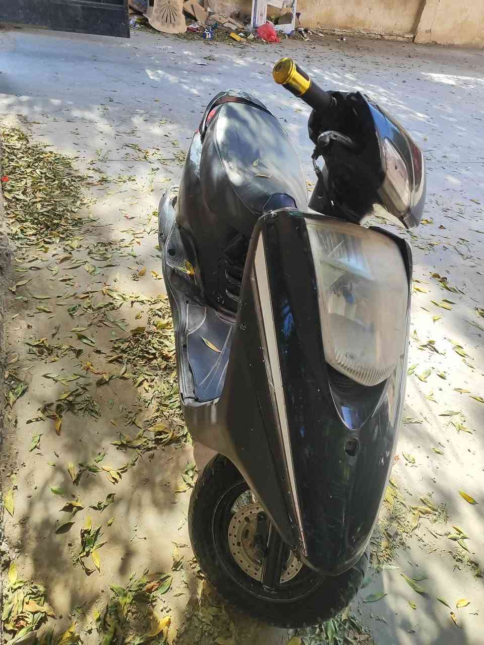 سلام عليكم بريز للبيع كامله شغاله سلف وهندر عنواني بغداد العطيفيه جامع براثا سعر350هاتف***********
