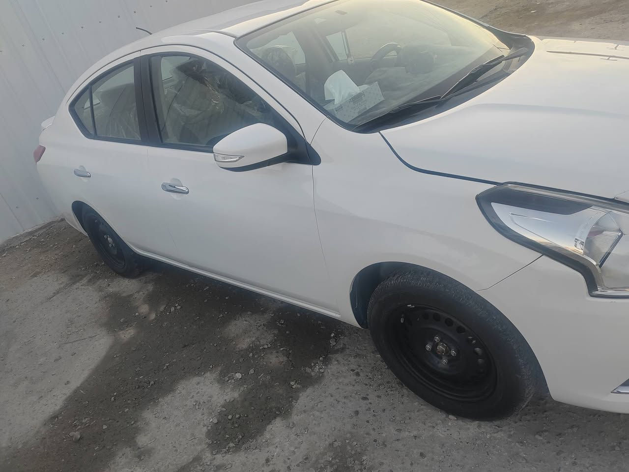 سني 2024
1500 
شاشه كامره 
تحكم شاشه 
حساس خلفي 
تبريد أمامي خلفي 
اشاير بلمري 
سويج 
دبل ابرياك 
جام كهرباء 
ماشيه ٣٨ الف
رقم اسليمانيه شرط تحويل 
1٢٥ورقه وبيها مجال 
أي استفسار رقم 
*********** 
مكان بغداد الزعفرانيه
