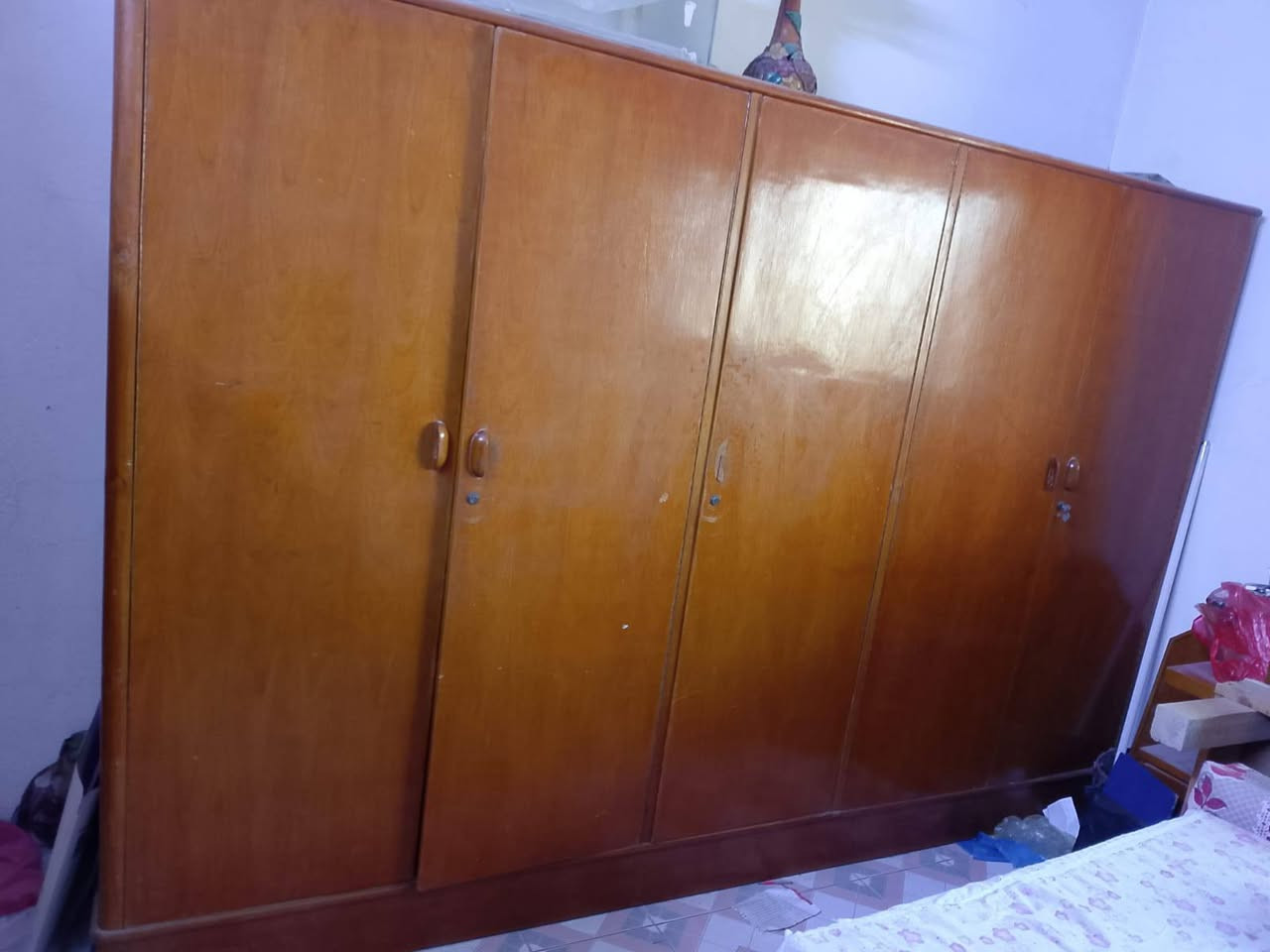 غرفه نضيفه للبيع سعر 450 الف مكاني مركز الحله للاتصال المباشر ***********
