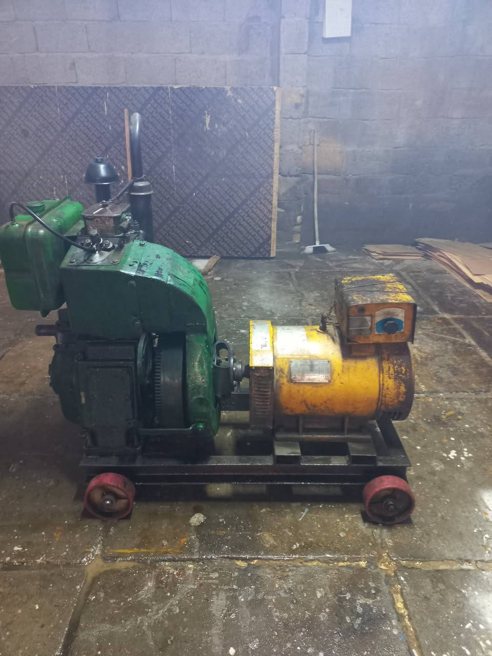 السلام عليكم مولد دنبر 3فيز شرط الشغل والتوليد السعر 500 الف
***********
