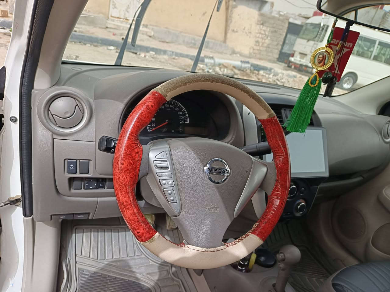 السلام عليكم نيسان سني الهندي للبيع 2023 السياره كفاله عامه مكاني شط العرب التنومه 
الرقم ***********
