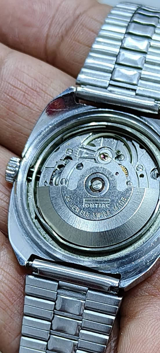 بسم الله الرحمان الرحيم
1- ساعة بونتياك سويسري فنتج اتوماتيك وتكويك 25 حجر منفذ شهري نظافة جيدة جدا تعمل بكفائة.
2- ساعة ياباني والمكينة ياباني كوارتز (باتري)جميع السناتر شغالة يومي وشهري 
واشهر السنة الاول الثاني ...
السير فلكس 
قطر 38/37
لتفاصيل اكثر ار الحجز مراسلة الصفحة او الاتصال واتساب***********
🌹الصدق والامانة شعارنا🌹
