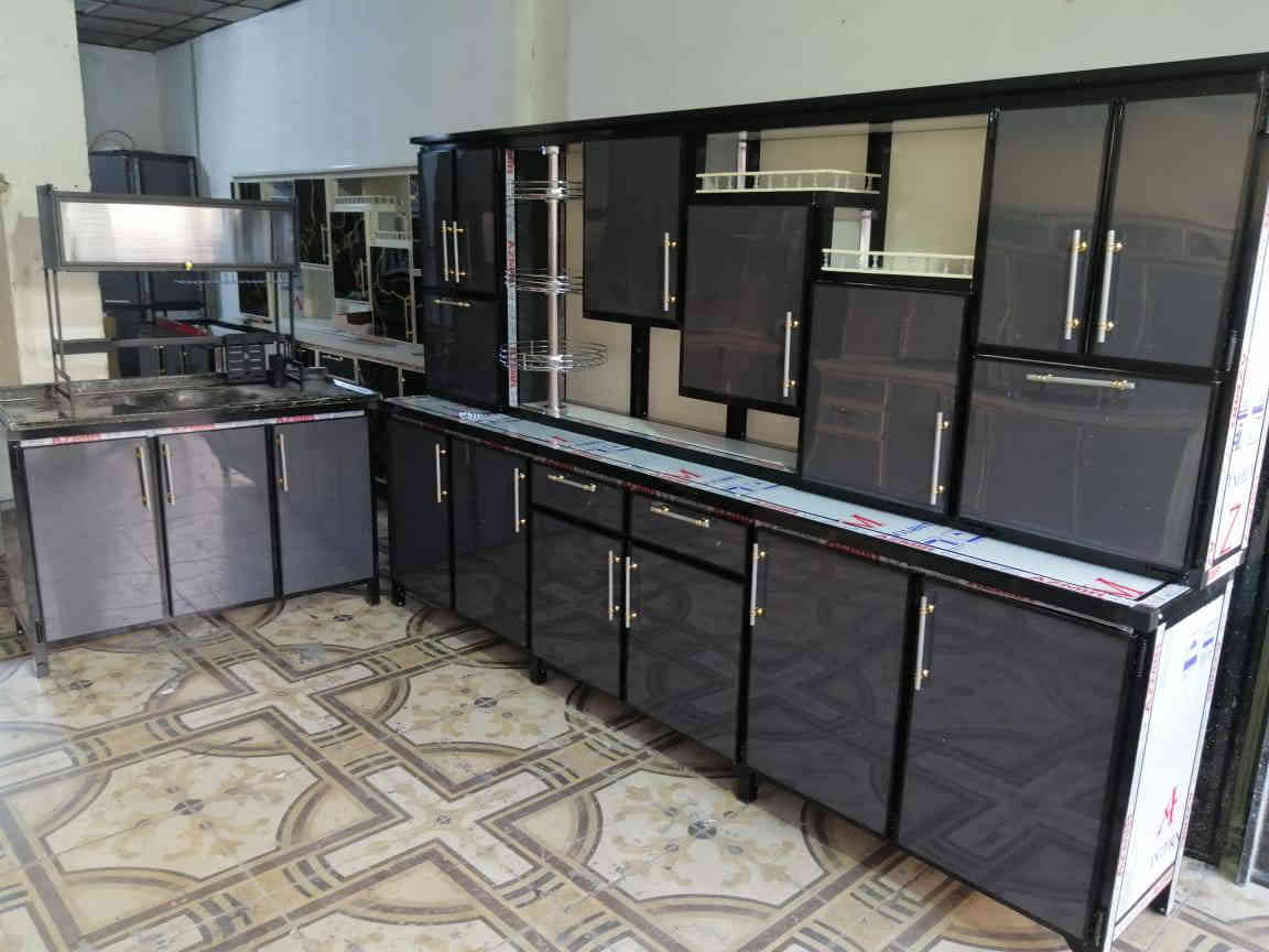 تخفيضات 50% جملة ومفر 
كاونترات المنيوم استندر 
من المتر الى 5امتار 
ويوجد تفصال ايضاً حسب الطلب 
شغل درجة اولة دبل مقطع او روطة 
اسعار تنافسية 🔥🔥
***********واتس
***********واتس
