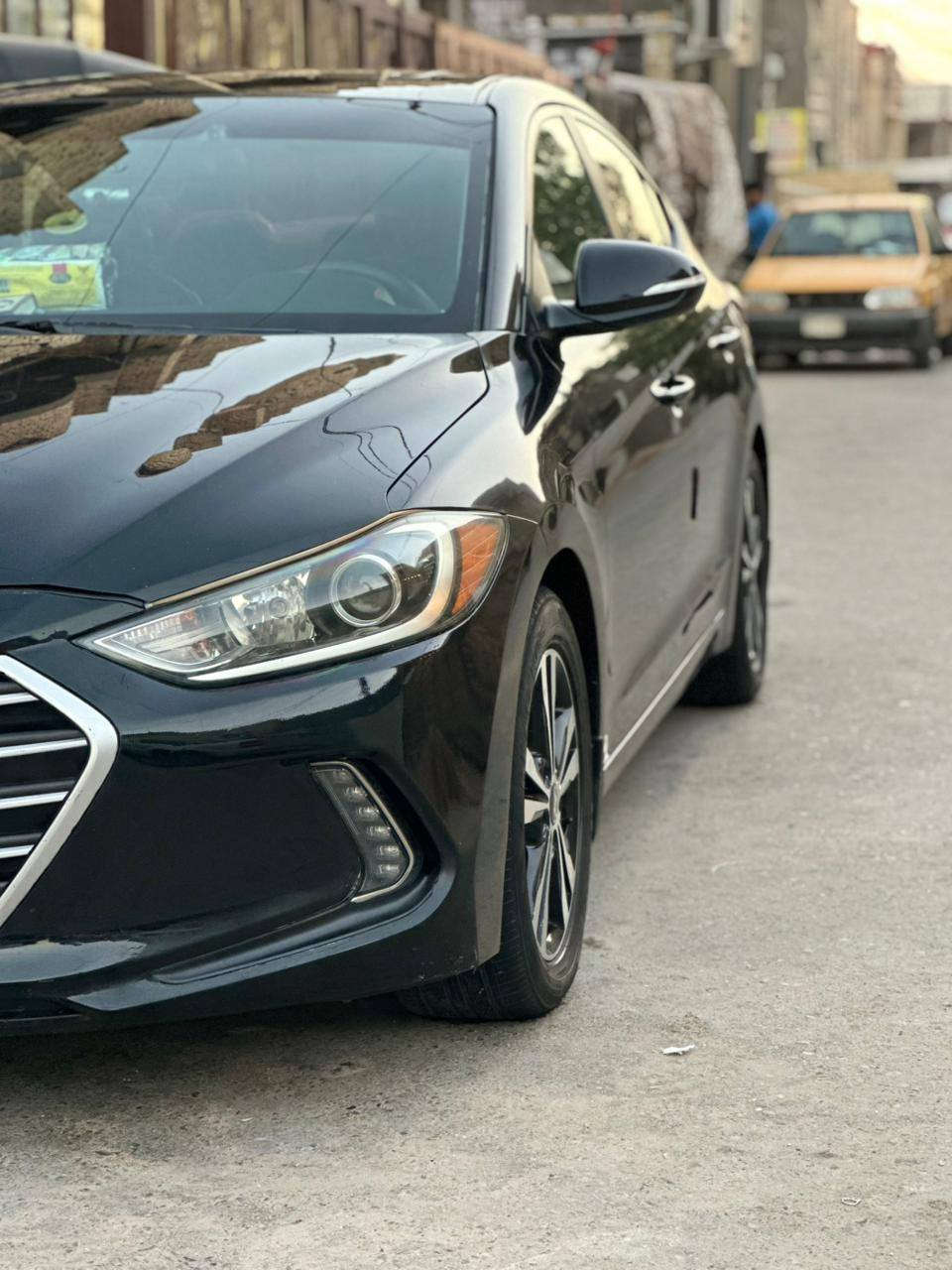 انترا للبيع سياره جديده شوفت عينك وارد امريكي ضرره دوسه وبابين صفحت صدر ماشيه 150 سياره فول ***********
