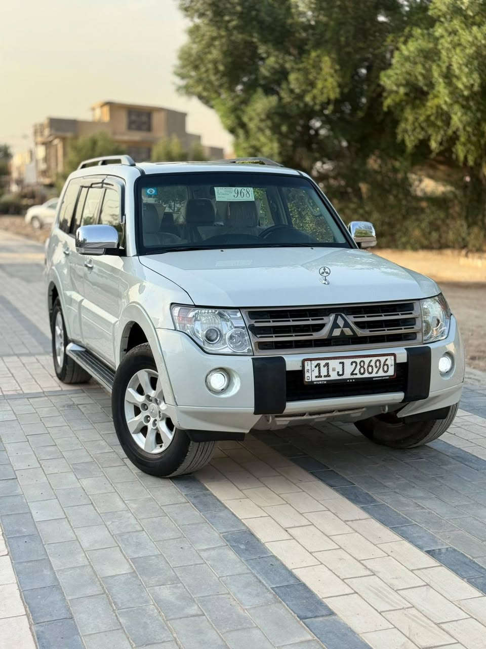 سلام عليكم للبيع باجيرو حبتور بغداد دولي 2009
تحويل مباشر فول مواصفات أعلى فئة مواصفات فول واحد ع واحد  حجم 3000السياره 
عله واضع الشركه معروفه خليجي السياره جديده مال جناي فورويل  كشنات جلد  كهربائي دتفئه تبريد  اشارة بل مري شفط تحكم ستيرن ثلاثا جها فتحه  تبريد ثلاث قطع حساسات خلفيه زاد ثلاجه تخم تاير كير مكينه حداديه خير من الله سياره جديده 
بيها جاملغ صبغ امامي 
مكان السياره بغداد 
سعر 118وبيها مجال 
***********
