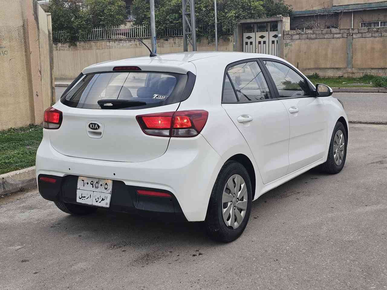 للبيع
السعر 101
كيا ريو  جنطه موديل 2018 وارد كوري
كابون بنزين بيها
محرك وكير شرط
مكينه حجم 14 دوش
نصف موصفات 
صبغ جاملغات الخلف وقبغ صندوق مبدل 
رقم اربيل شرط التحويل 
السياره جاهزه
موصل الايسر 
***********
***********
