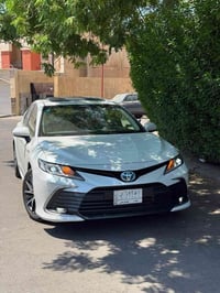 كامري ٢٠٢٣ خليجية هايبرد عبد اللطيف  رقم بغداد باسمي تحويل مباشر ماشيه...