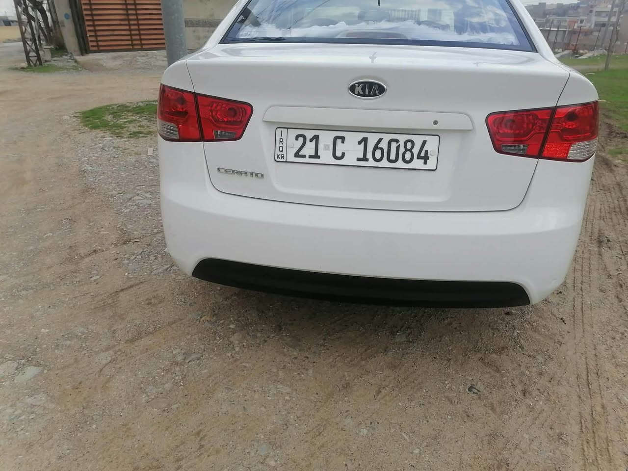 کیای سیراتۆ مۆدێل٢٠١١ گێڕ عادی دەعم و لێدراوی نیە گێڕو مەکینەی بە شەرتی فیتەر  ٦ گێڕ سەنەوی و ڕەقەمی تازەیە  نرخ ٩٩ وەرەقەو کەمێک معامەلە  .لە سلێمانی ژ.م *********** السليمانية, العراق
