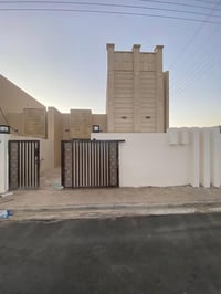 مجمع طيبة 2 • 200م • 3 غرف