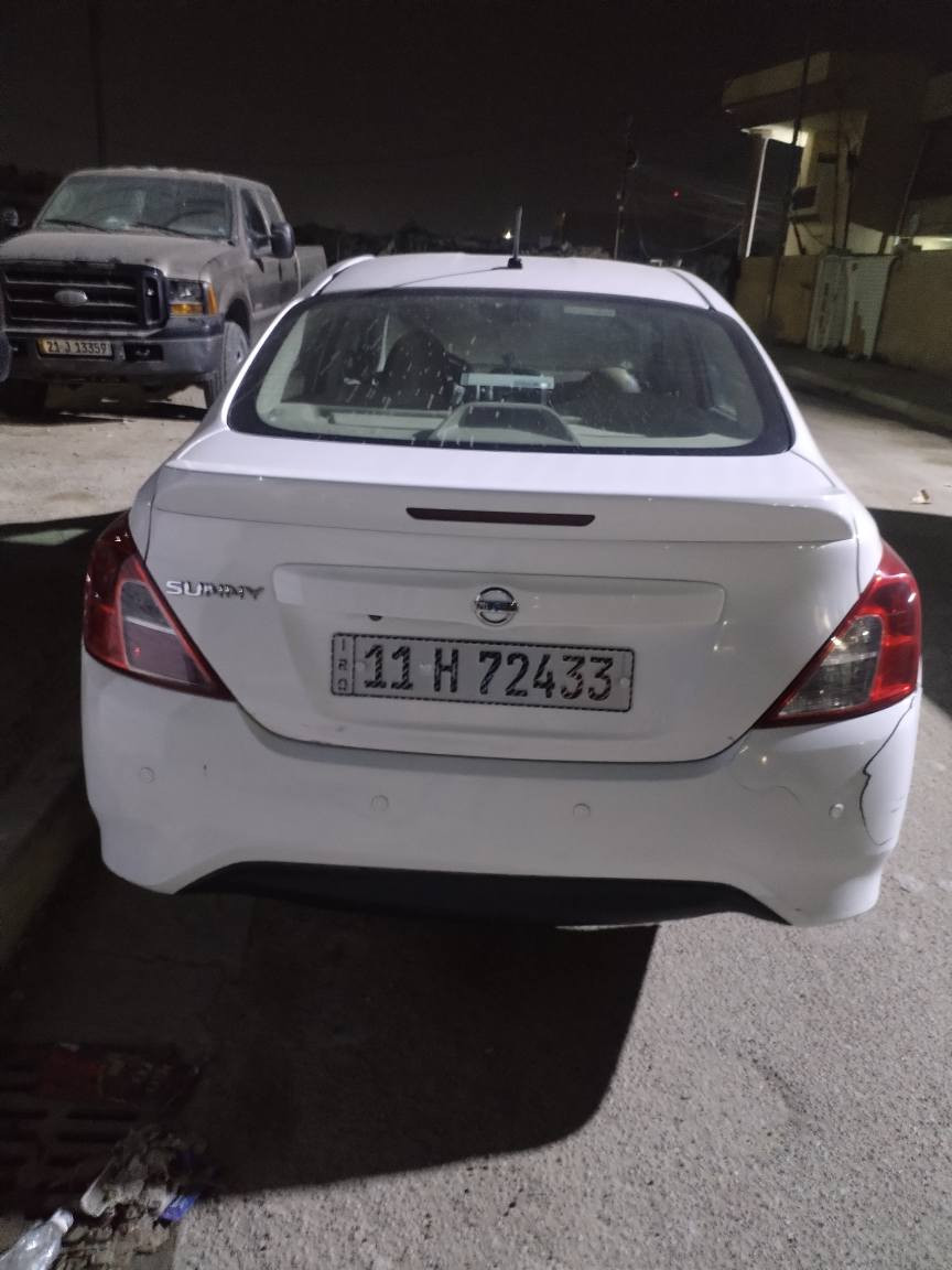 سلام عليكم سني هندي موديل ٢٠ بأسمى ورقم بغداد انكليزي كير محرك جديد قبل شهر سويت ادامه كامله قاعده فيت بم جديده مال حاويه أصليه وتبديل صدر كامل جديد وتبديل زيت الكير   ويل كب وتخم إطارات جديد السياره جاهزه وجديده. امدوشمه جلد درجه اولى مع الأرضيه  تدفئه وتبريد شغال  . يوجد فيها بارد قليل فقط بدون صبغ  السعر ١٠٨ وبيه مجال للشراي العنوان بياع تقاطع درويش خلف محطة الكهرباء في حي التراث *********** غير متواجد على الفيس بوك
