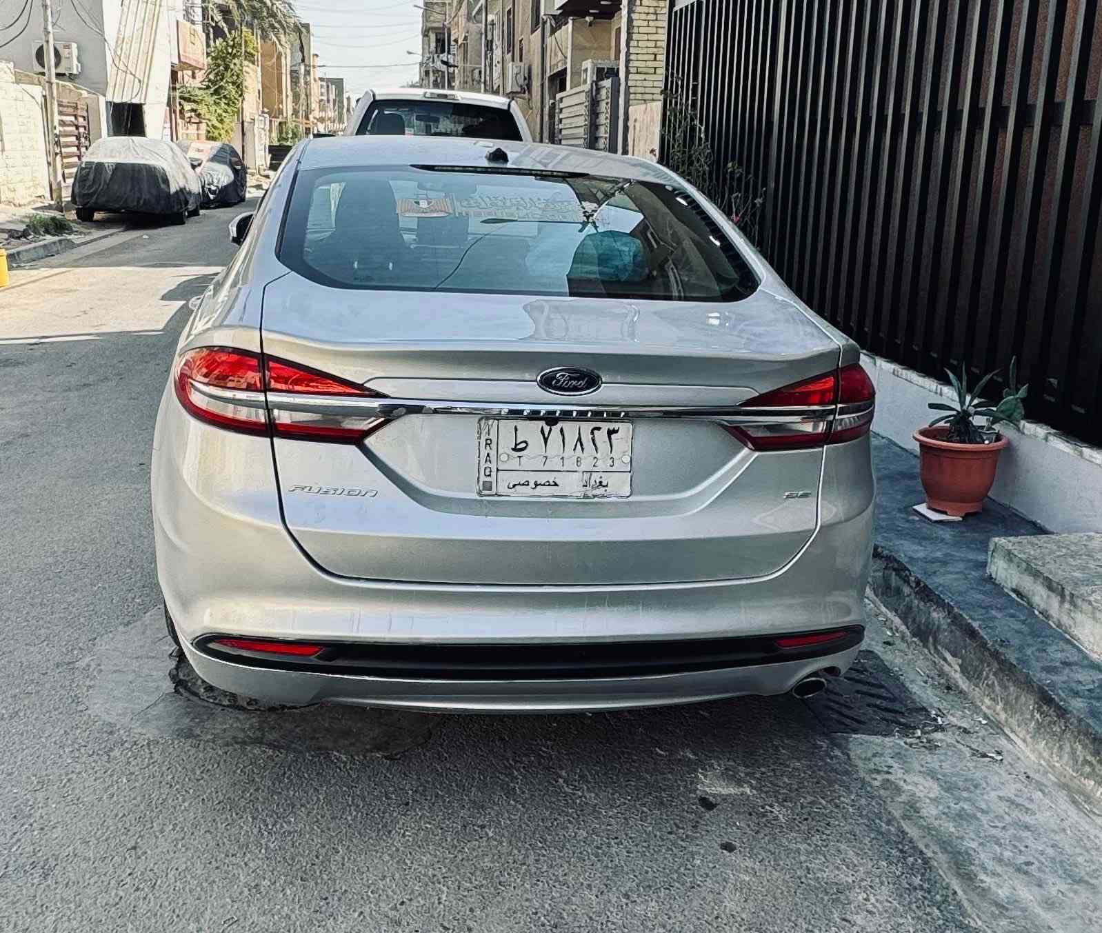 السلام عليكم
للبيع او مراوس جارجر اوباما

فورت فيوجن 

فئه SEL

م 2017 

رقم بغداد ابيض

كير محرك جديد  

مكينه 2500 تنفس طبيعي  

وارد امريكي 

حادثها جاملغين الامامي  

فول عده فتحه

بصه تشغيل 

بصمه ابواب 

شاشه صغيره + اضافه شاشه اندرويد اصليه  

كامره 

كير موس 

كشنات تحكم 

كشنات كهرباء 
 

فول تحكمات 

حساس خلفي 

لايت زنون + بلوجكتر  زنون 

خزن ميموري 

تبريد قطعتين 

تبريد منفصل 

سياد بريك دكمه 

ويل جبير  ح م 17 

تخم تاير جديد

تبريد ثلج 

صدر امامي 70‎%‎

صدر خلفي 70‎%‎

مكينه كير لوك

وبعد بيها موصفات

سياره معوقين كامله جاهزه 

***********
