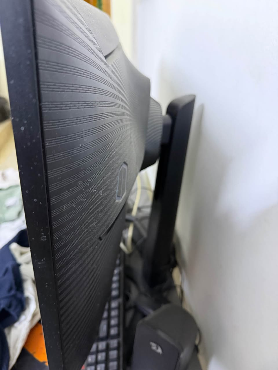 سلام عليكم شاشة سامسونج جي 7 4 كي 144 هرتز 
تدعم منفذ hdmi 2.1 مكاني بغداد 
*********** بغداد, العراق
