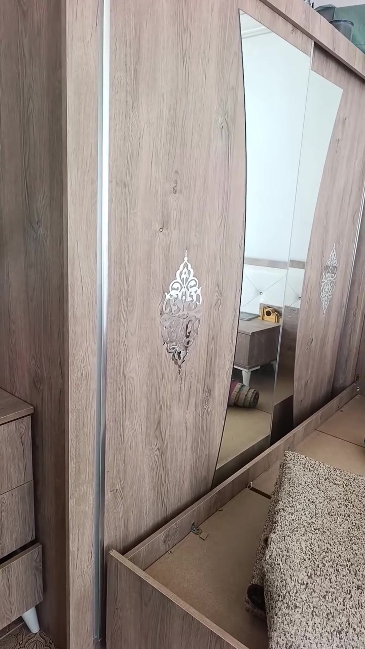تاخم نوم كامل بدون دوشك جديد 350الف شوية مجال كركوك قادسية ***********
