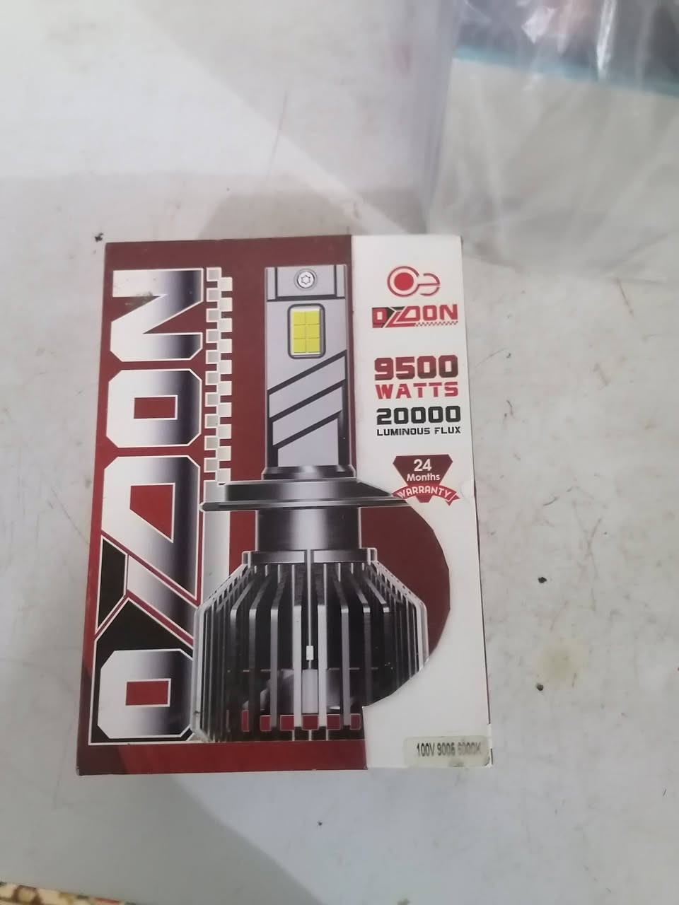 سلام عليكم 
لايت زنون 
سعر 150 الف 
مكاني البصرة 
***********
