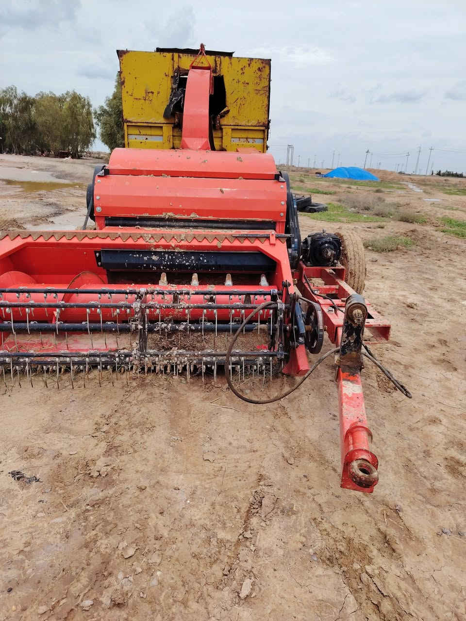 البيع كروضه موديل ٢٣ جديد مكان ديالي بنحيه العظيم سعر ٧٤ ورقه ابيه مجال رقم الجوال ***********
