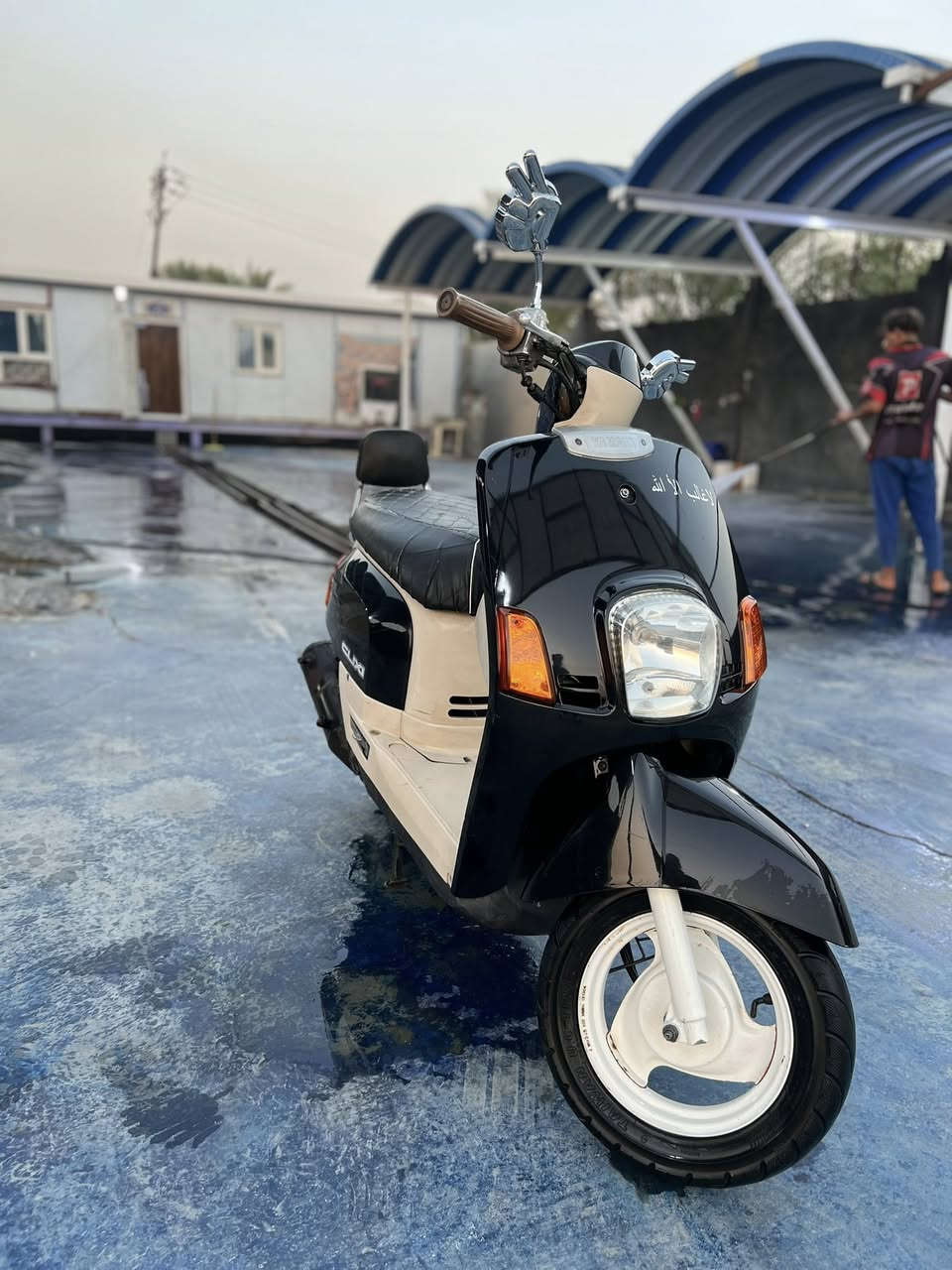 بوليس لبيع كفاله عامه ختم واحد وياه مكينه
اي نقص ما بيه سعر خاص  

***********
