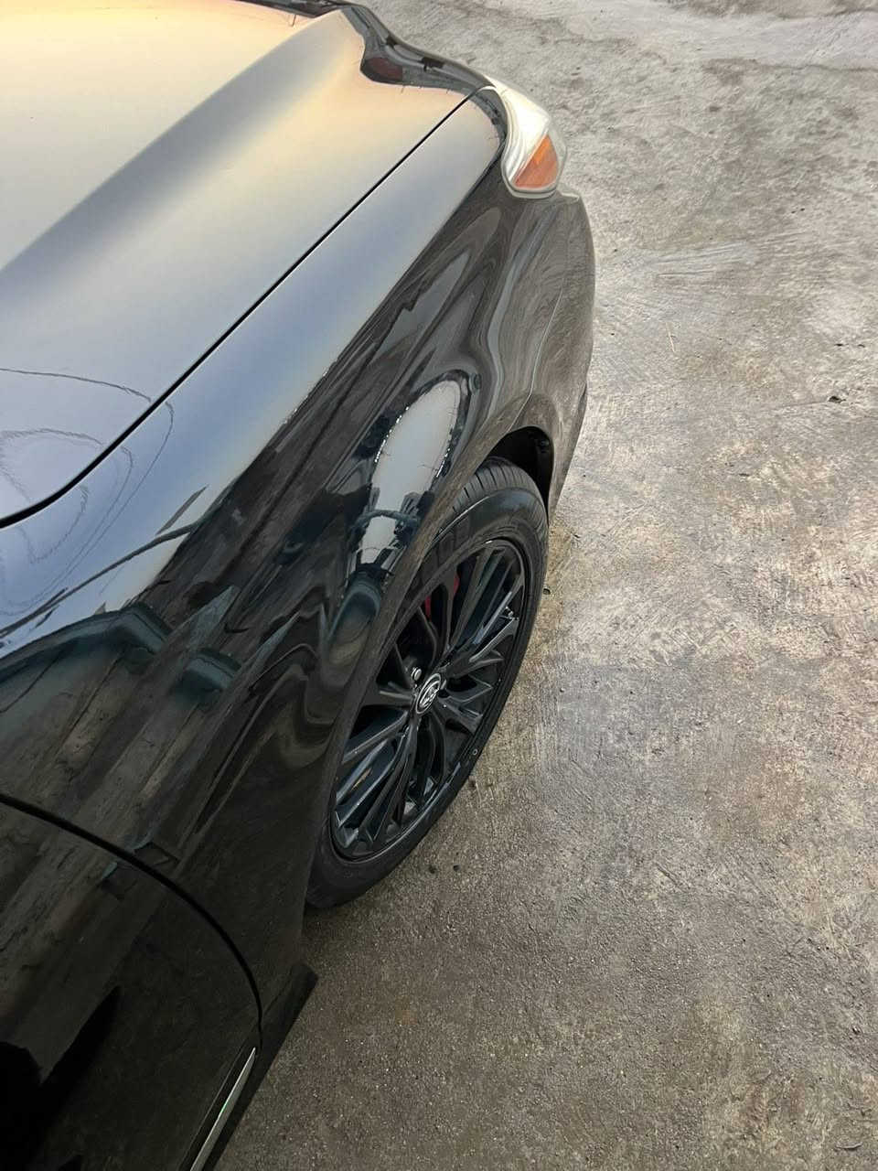 ئەڤەلۆن ___ [٢٠١٢] کەنەدی  

-  ساغ

 - بیبۆیاخ ناورەش

 - بەس بەسمەوبەردەنیە

 - مەکینەوگیری بەشەرتی هەزار فیتەر

- دانسقە و تایبەت

- ١٢٠ مەجالیکی برایەنە

- کامل سیرڤس 

- وەسفیناوێ خۆی دەدوێت ......
  
- ژ.م :*********** حلبجة, السليمانية
