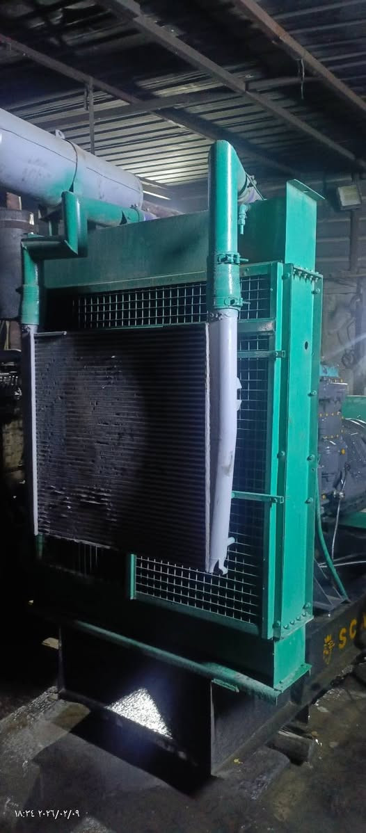 السلام عليكم مرخصة صاحب الكروب مولد 113 توليد 350 شرط الحمل راديتر جديد مكينة سايز مكينة خير من الله سبب البيع الحمل نزل المكان بغداد العبيدي***********
