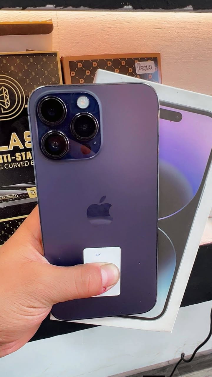 السلام عليكم
* ايفون 📲 14 برو  ماكس 
* لون بنفسجي مميز 
* بطاريه 🔋85
* ذاكره / 256 
* شرق اوسط عربي نموذج M 
* جهاز نضيف اخو الجديد
* مكفول كفاله عامه من فتح وتصليح
* كامل ملحقات
* السعر / 840  مجال بسيط كلش 
* العنوان / بغداد /الدوره شارع الصحه 
* للتواصل /+964 775 028 8588


**إذا كنت صاحب هذا الإعلان وتريد حذفه لأي سبب، رجاءا أرسل رسالة إلى الدعم الفني**