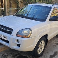 توسان • ٢٠١٠ • ماشيه ١٠٣٠٠٠