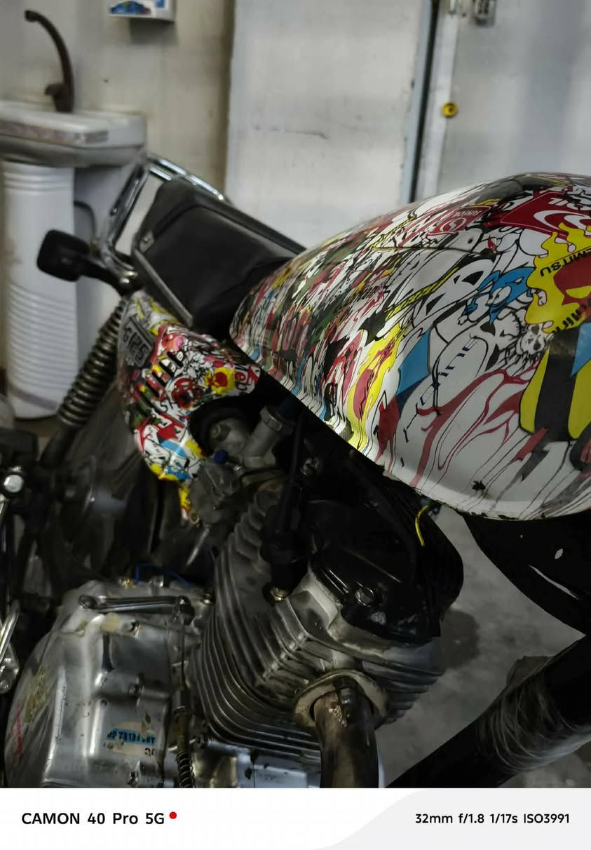 السلام عليكم دراجه ايراني البيع23دراجه حلوه ونضيفه نواقصه بس سبرنكه مال هندر السعر 375وبيه مجال رقم***********واتساب فقط *********** اوراق كامله
