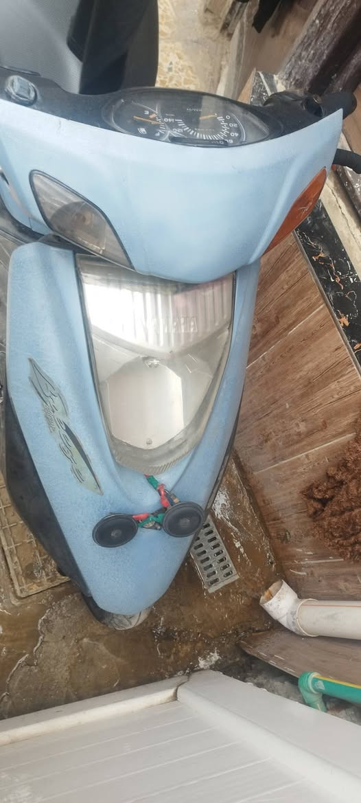 سلام عليكم شباب درجة البيع بريز كلة شغل بيهة صلهة خمس تشهر نزلة رمبة دراجة رادار سرقة وجهاز نذار بصمة تشغل عن بعد درجة كلة بلادي وراق كاملة سعر575بغداد العبيدي ***********
