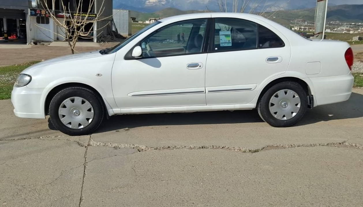 نیسان سەنی 2011 گێر ئۆتۆماتیک یابانی 
149 هەزار کم ڕۆشتووە 
کەلە عەینە و یەدە نیکڵە
دوجێی ساردی هەیە زۆر کەم پێوەی دیارە
لۆک لۆکە
سەنەوی بەسەر چووە
ڕەقەم هەولێر
هتموشتێکی بیلادی لەگەڵە

سعر : لە کۆمێنت داوای بکە ڕاستەوخۆ بۆت دێت 🤖 

گێر و مەکینەی بەشەرت 
هیچ کێشەیەکی تێدا نییە 
سەیارەکە بێمەسرەف
هەموشتێی لەسەر دەقی شەریکە ماوەتەوە

ژمارەی خاوەنەکەی 
***********
***********
