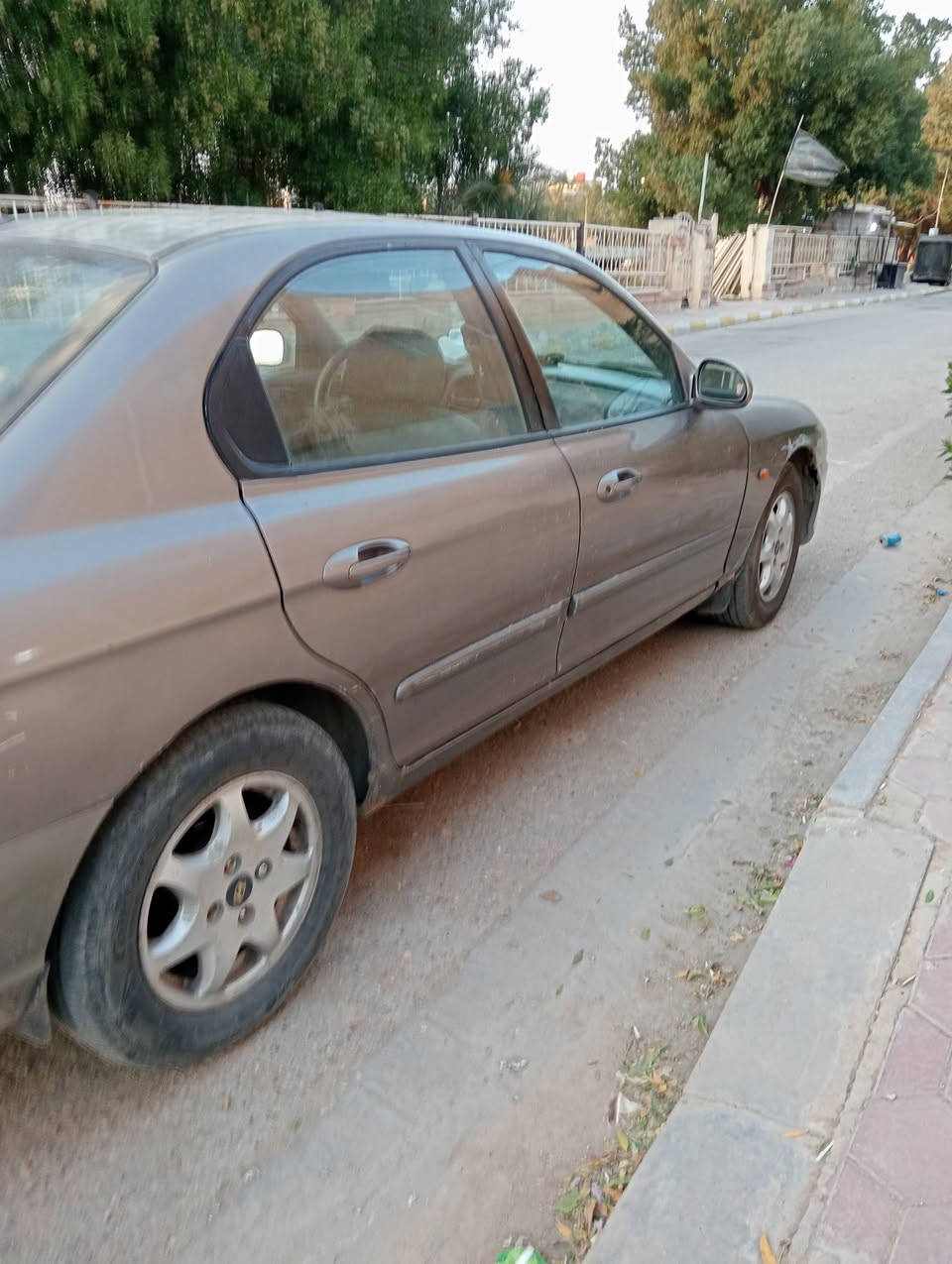 السلام عليكم سوناتا للبيع مكينه 2700 سته جاهزه مكانه واسط مابيه اي نقص مثل الي بلصوره الدعاميه مالته مطخوخه والجاملغ طكت طوبه عندي ولض هيج وضعه السعر 6 تبريد كله شغال  السياره ما مغسوله عله وضعه نشرته الغرفه فول جديدي


**إذا كنت صاحب هذا الإعلان وتريد حذفه لأي سبب، رجاءا أرسل رسالة إلى الدعم الفني**