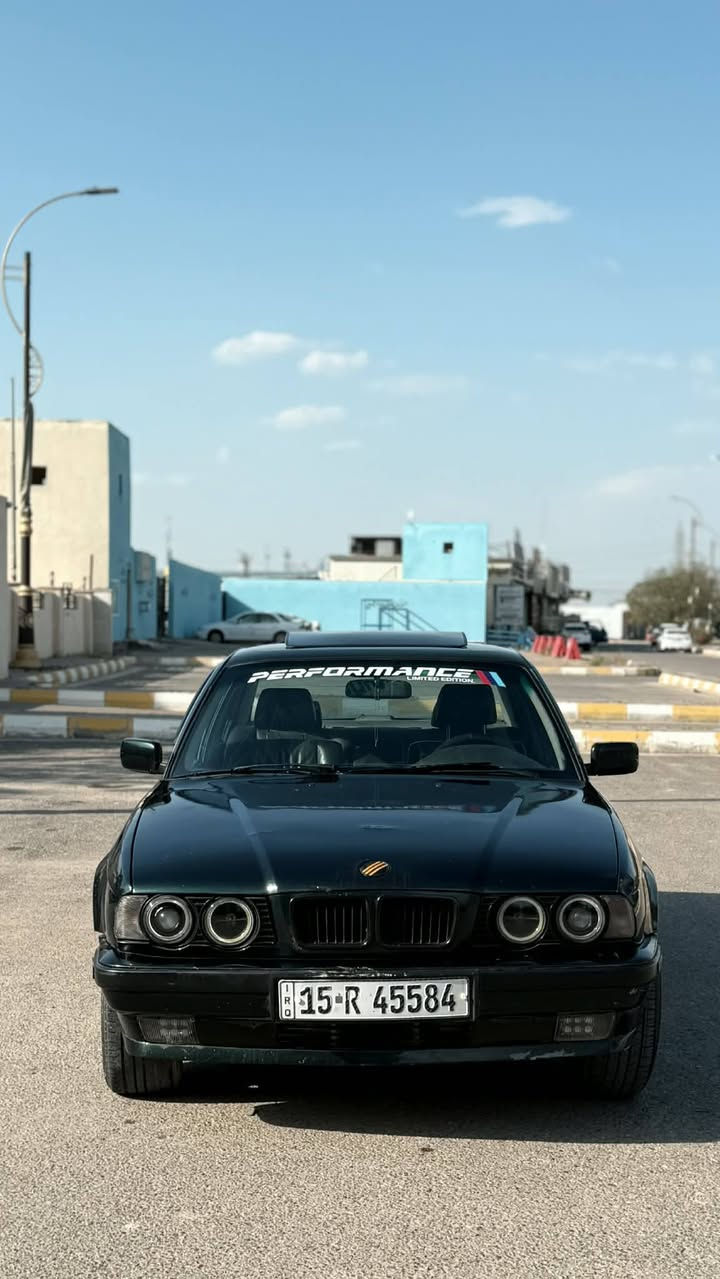 السلام عليكم بي ام 525 مسكر فانوس موديل 1994
كير اوتو 
تبريد شغال
مكينة وكير نظيفات 
السيارة بدون فتحة هاي بس ديكور
كشنات كهرباء منظومة زنون 
جاهزة السيارة نقوصاتها بسيطه 
سيارة ب اسمي سنوية منتهية بشهر الثالث
مكاني أنبار فلوجة 
سعر 40


**إذا كنت صاحب هذا الإعلان وتريد حذفه لأي سبب، رجاءا أرسل رسالة إلى الدعم الفني**