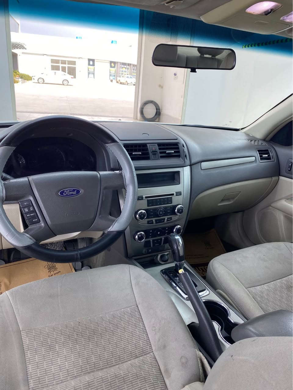 ﷽

فیوژن 
٢٠١١
سفری نیڤا
مەجموعه سوکان هایدرۆلیک
ناو زەردە ٧ رەنگە
گێرو مەکینە بە شەرت
دوو پارچە و پەلەیەک بۆیاخە بێ ناوگرتن و ئێرباگ
سەنەوی بەسەر چوو 
پێشو دوای تازە داگیراوە
***********
لە سلێمانیە بۆ سعر تاقیکردنەوە نامە و تێل مەکە 
فایبەر -  واتسئاپ السليمانية, العراق
