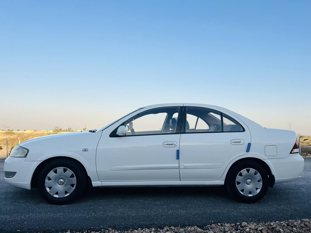 للبيع او مراوس نيسان سني 
موديل: 2008
رقم: بغداد بسمي 
محرك: 1600
قير: أوتوماتيك
تبريد ممتاز جداً 
سنتر

بيها 3 قطع 

الموقع: ديالى – بعقوبة
السعر: 95 بيها مجال 
رقم الهاتف: ***********
