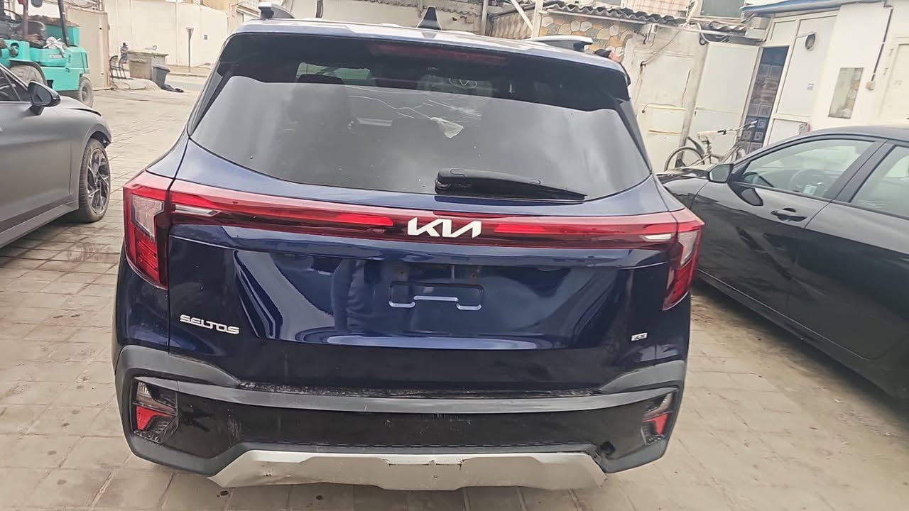 كيا سيلتوس 2024 فول فتحة بصمة جلد
واصل ميناء بسعر 129 بدون تصليح وكمرك تدخل كتاب شهداء
مشحونة إلى دبي 
يمكن ادخالها بكتاب شهداء
يوجد لدينا مكاتب في جميع المحافظات لضمان حق الزبون
 وإجراء المكاتبات
مهندس سلام 
***********
***********
لمزيد من العروض ادخل على رابط الواتساب 
المهيمن للسيارات الأمريكية والكندية والخليجية 
واسط /الكوت /داموك

https://chat.whatsapp.com/EjN99lklvszHKKEmF0UnR7
