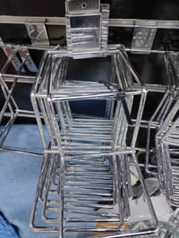 ستند أحذية ستيل بعدة جديد قطعة ٥٠٠ معلقة أحذية درزن ٢٠٠٠  إذا شلعة سعر...