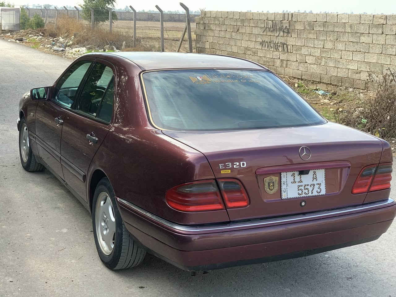 مارسيدس ام عيون ١٩٩٨
رقم بغداد مميز أربع ارقام سنويه ٣٠
محرك v المرغوب 
كير صدر امامي خلفي تبريد مكفول بدون تبديل و معجون بيها صبغ كلير فقط  مكانها بغداد 
السعر ٩٥ بيها مجال 
للاستفسار ***********
